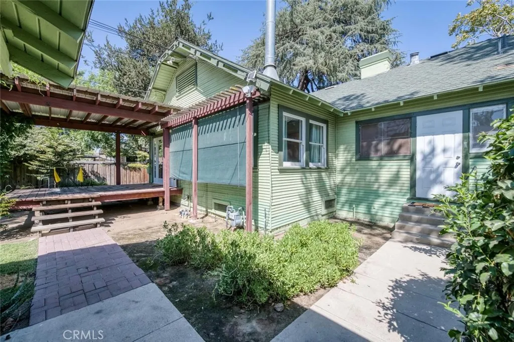 main property photo 25