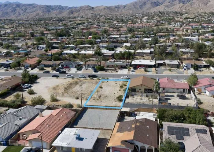 main property photo 2