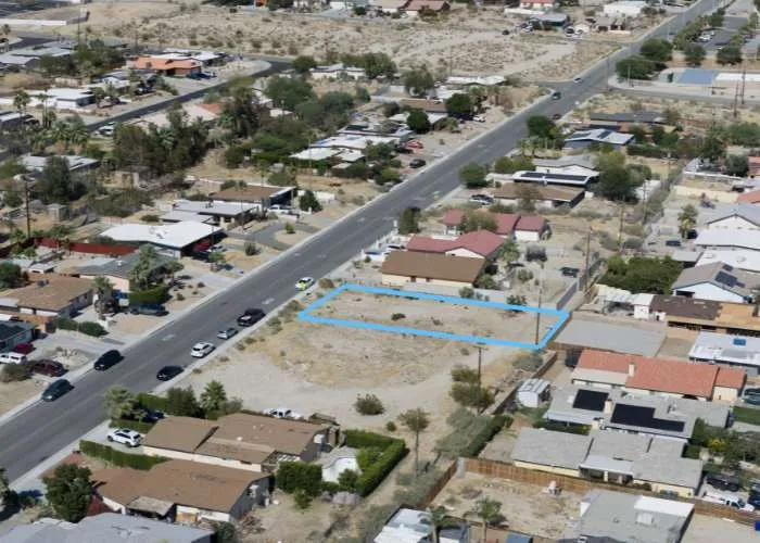 main property photo 6