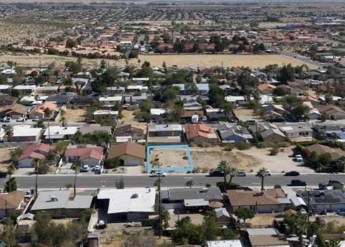 main property photo 7