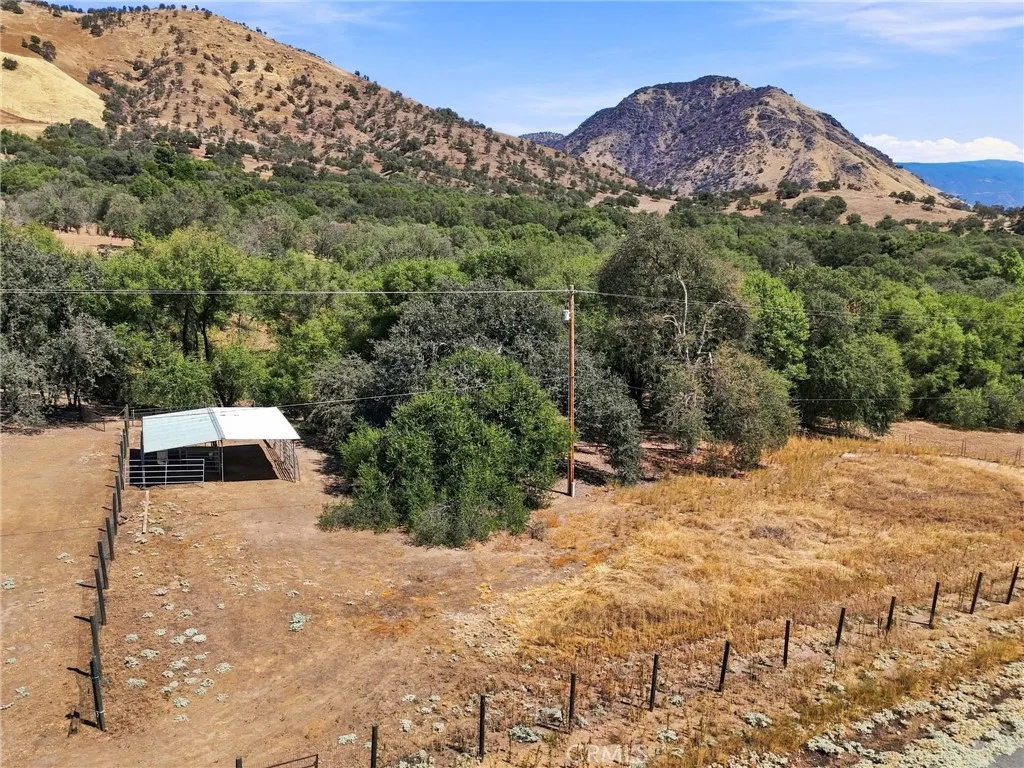 main property photo 70