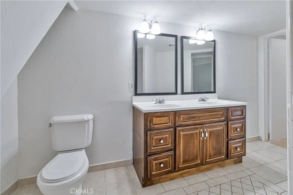 main property photo 65