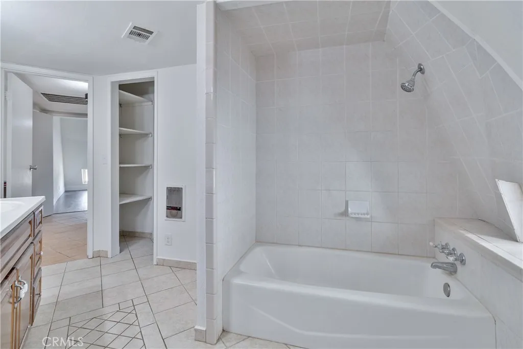 main property photo 71