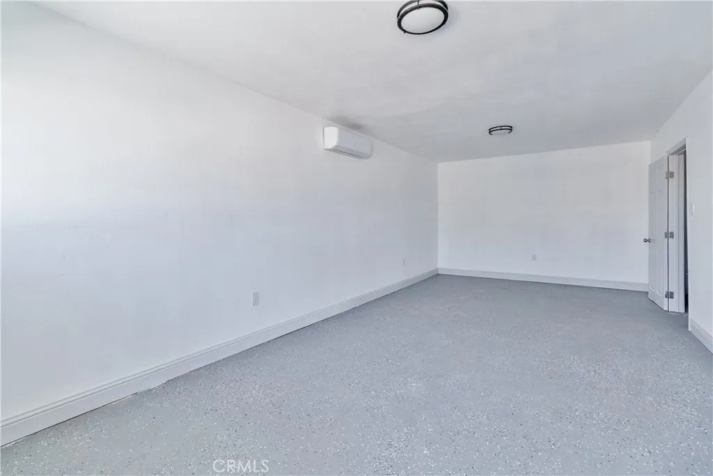 main property photo 128