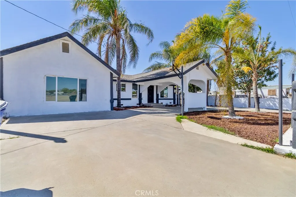 main property photo 70