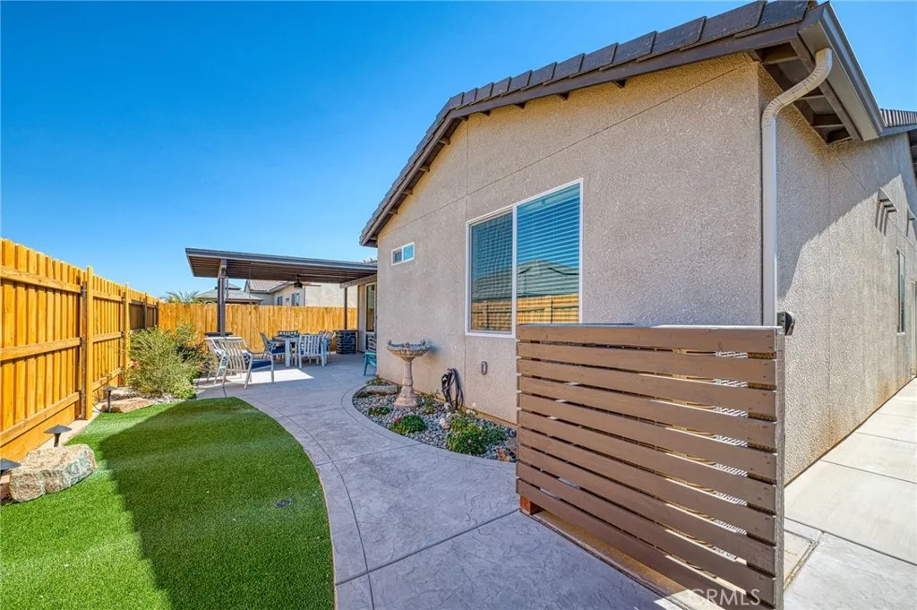 main property photo 33