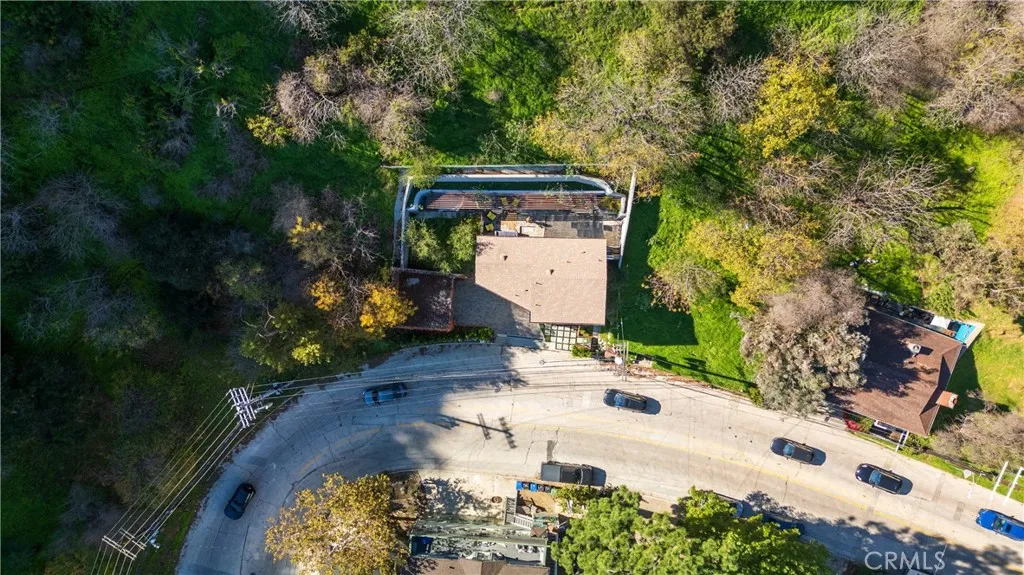 main property photo 31