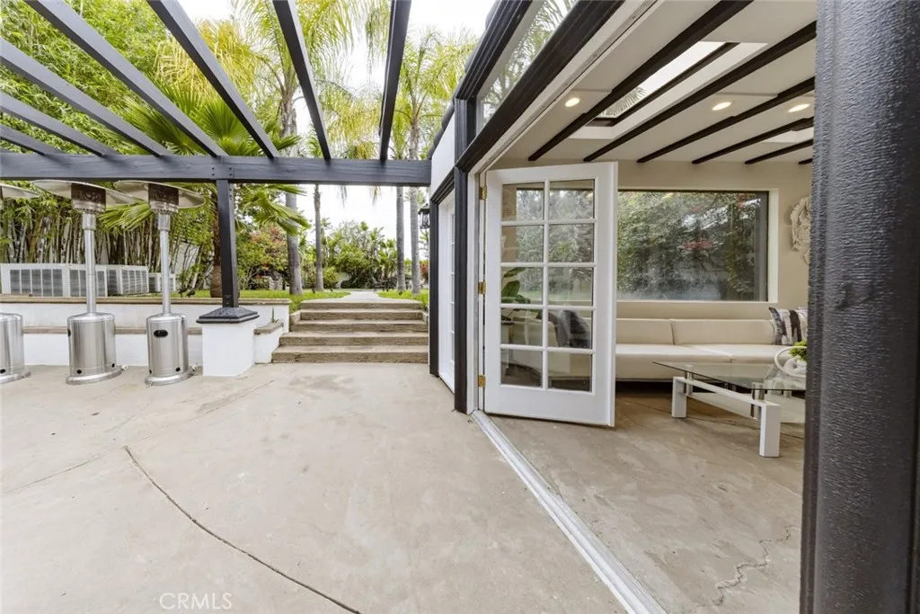 main property photo 59