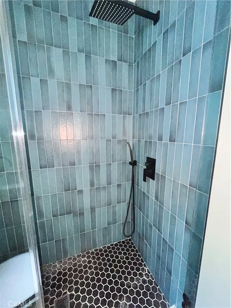 main property photo 64