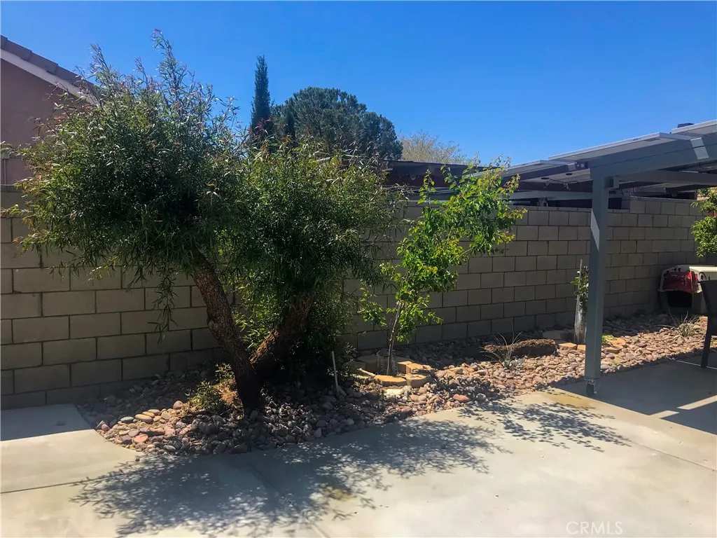 main property photo 23