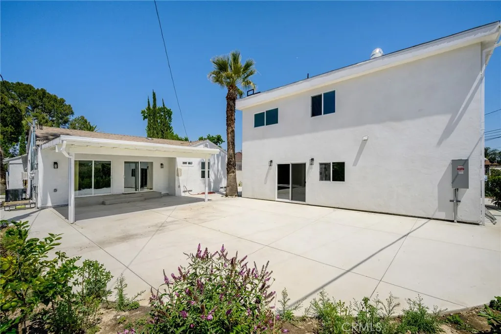 main property photo 59