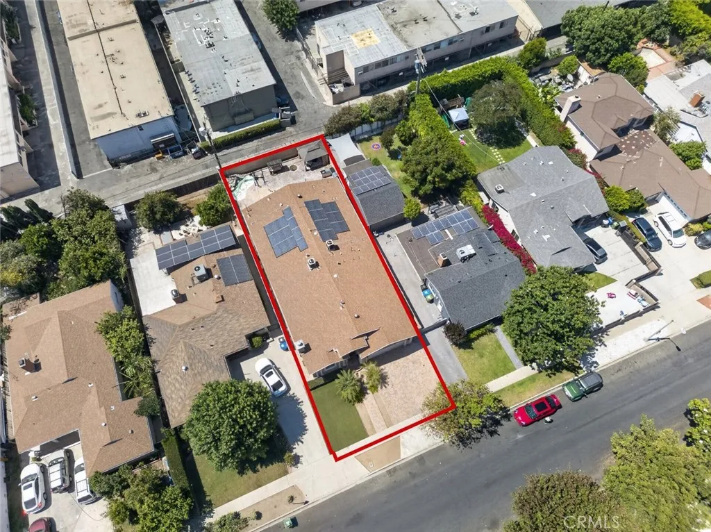 main property photo 50