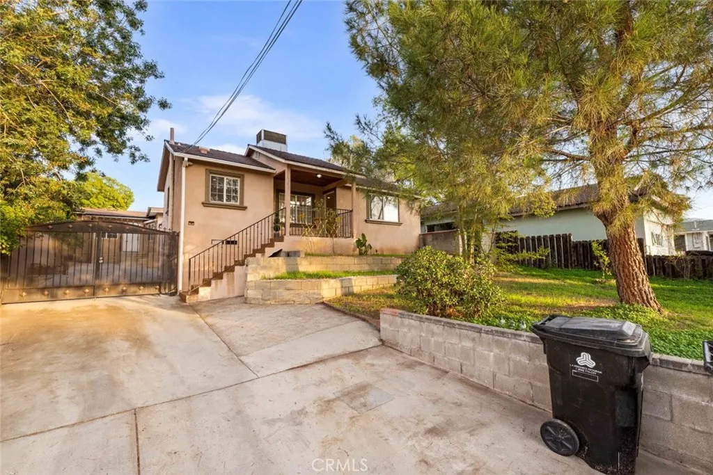 main property photo 2