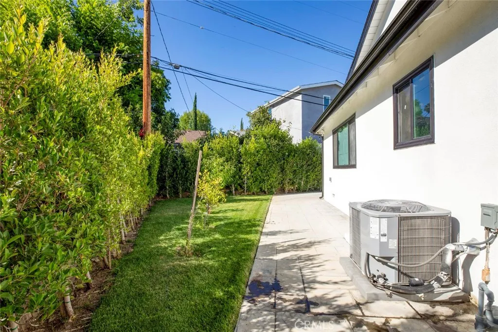 main property photo 43