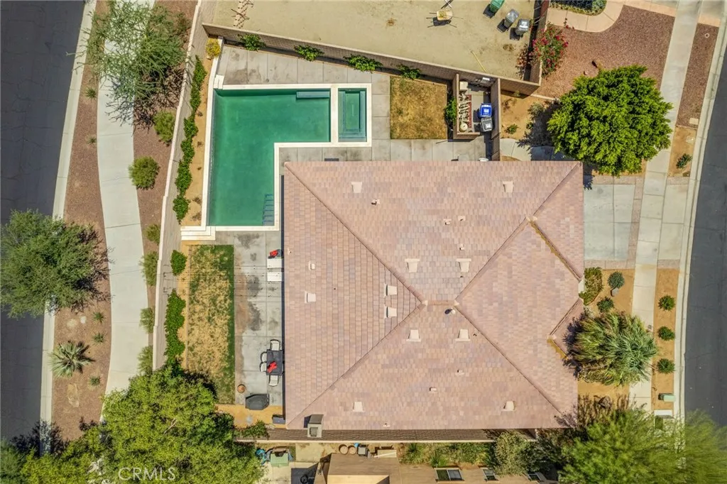 main property photo 46