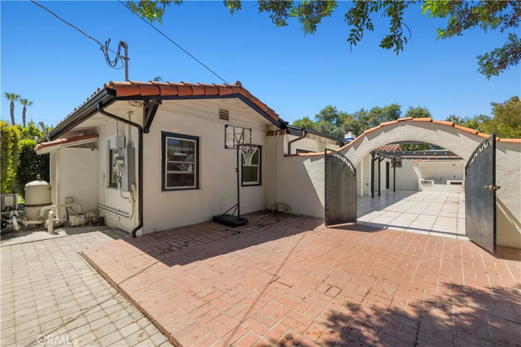 main property photo 56