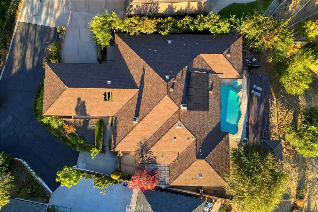 main property photo 43