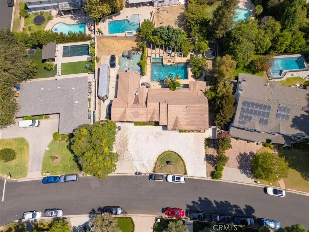 main property photo 58
