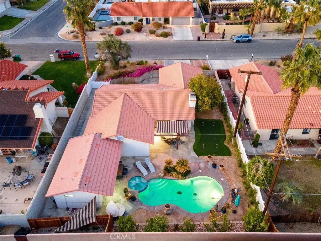 main property photo 34