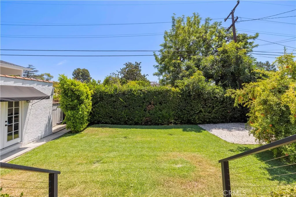 main property photo 50