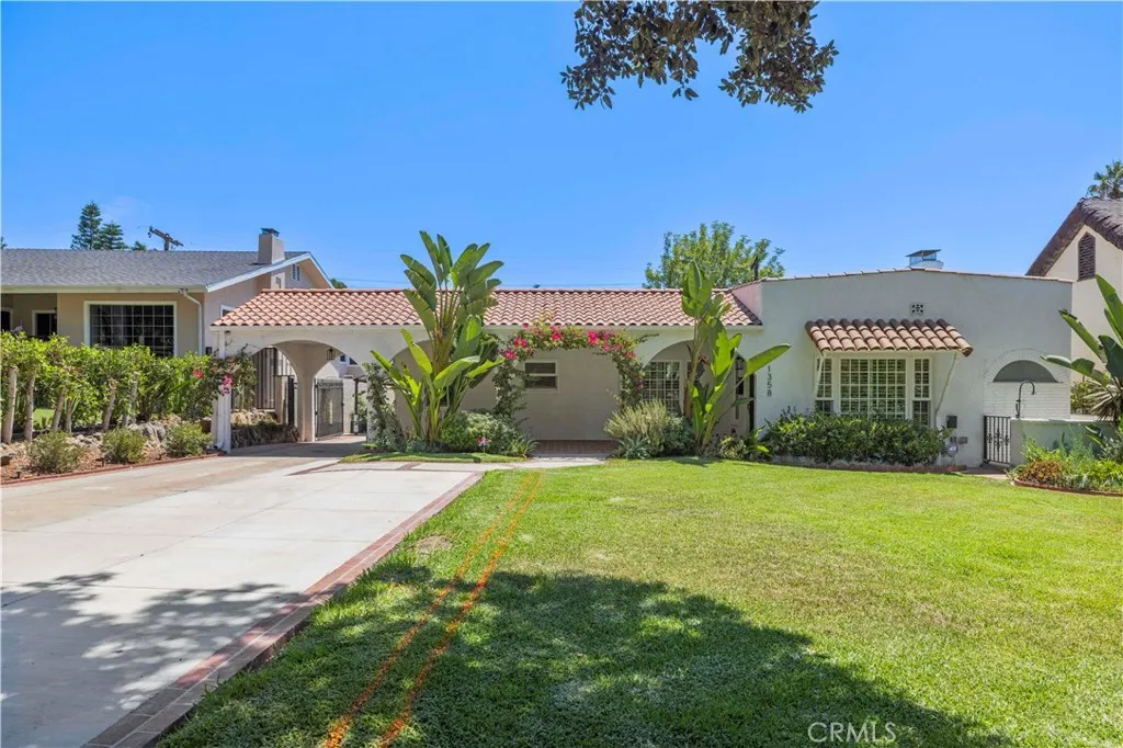 main property photo 60