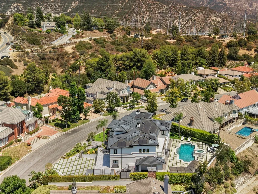 main property photo 60