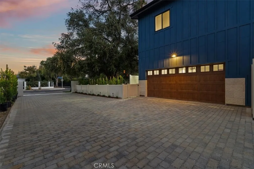 main property photo 67