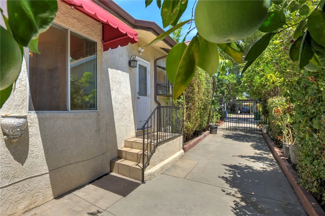main property photo 39