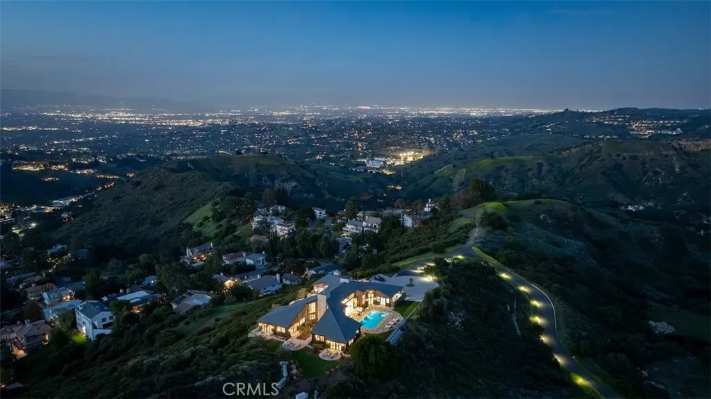 main property photo 51