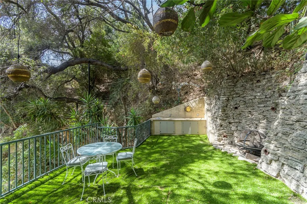 main property photo 60
