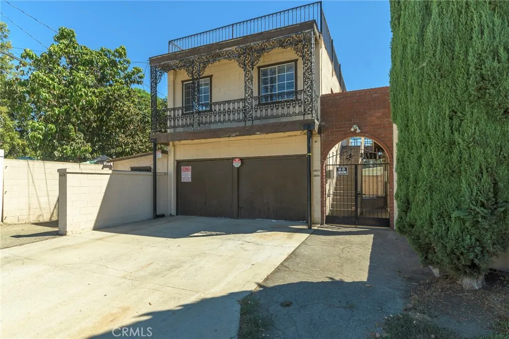 main property photo 44