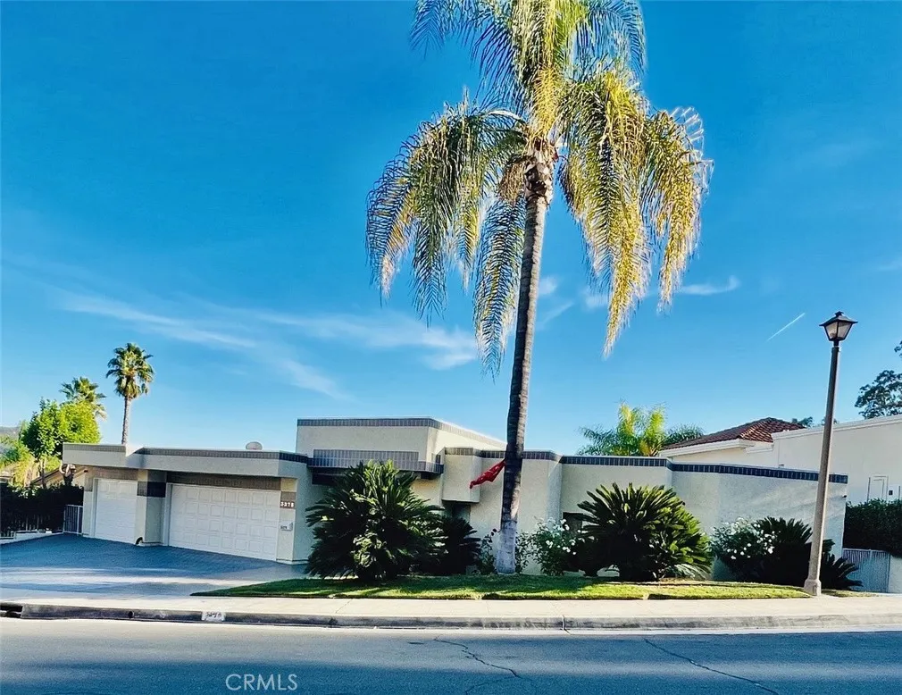 main property photo 0