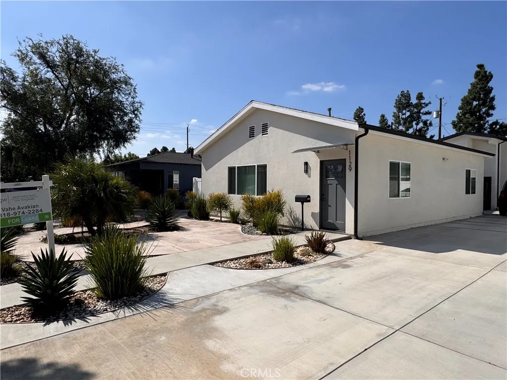 main property photo 0