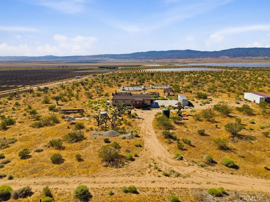 main property photo 41