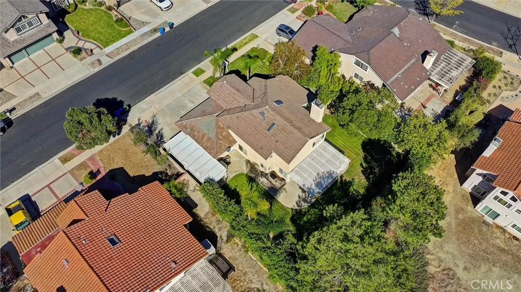 main property photo 11
