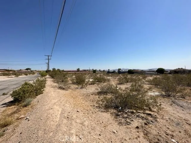 main property photo 15