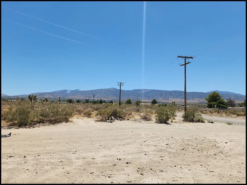 main property photo 12