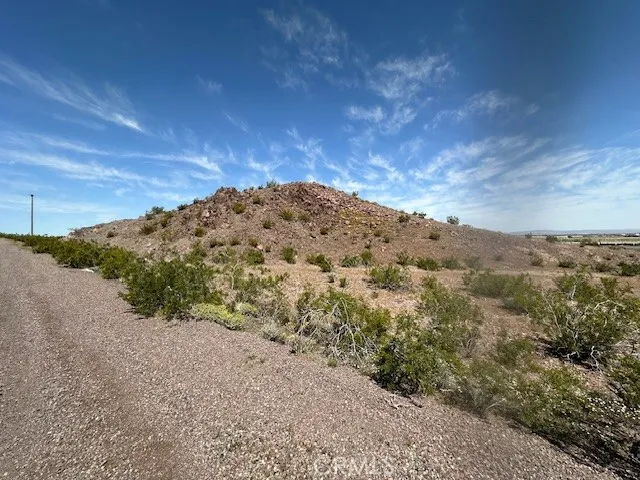 main property photo 13