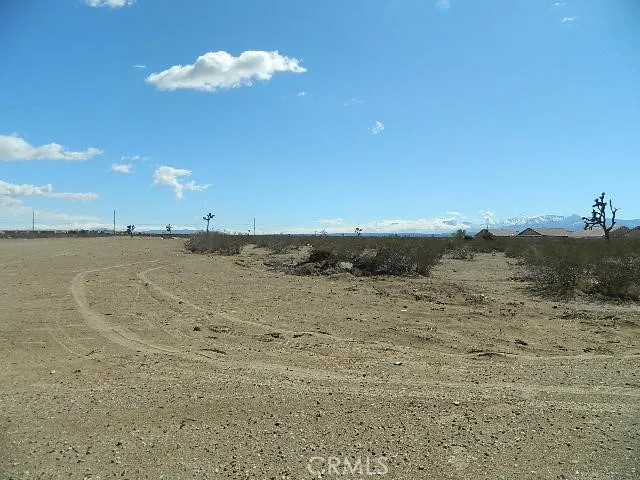 main property photo 9