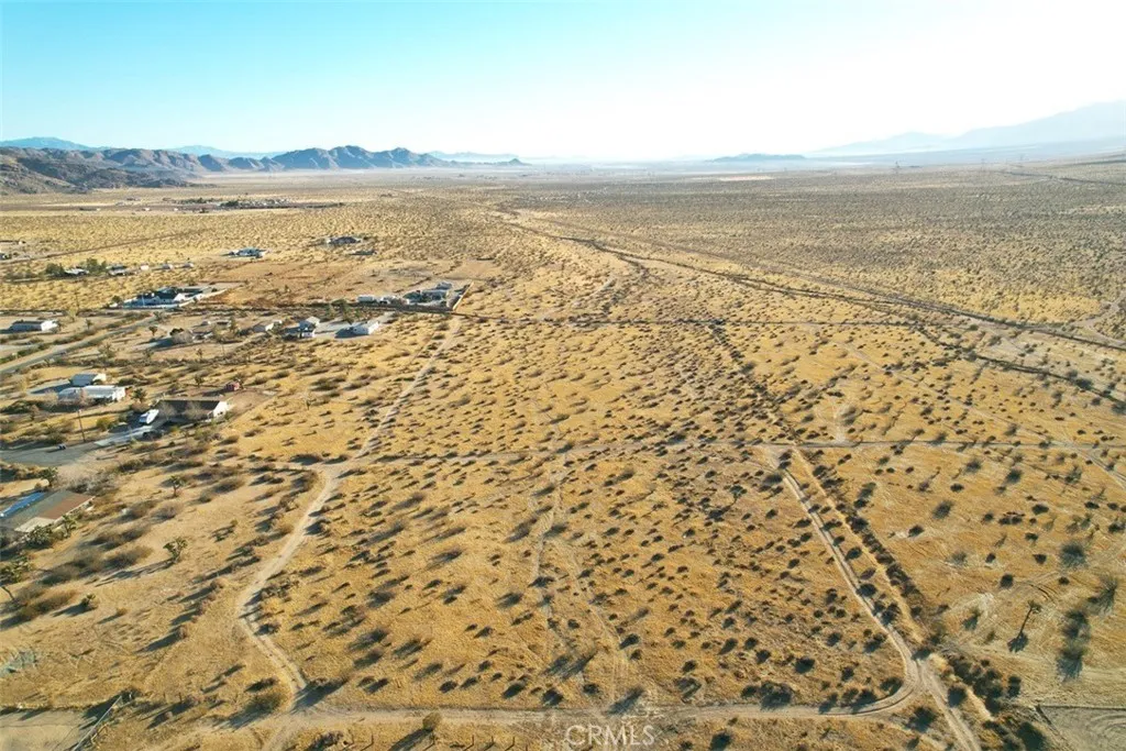main property photo 10