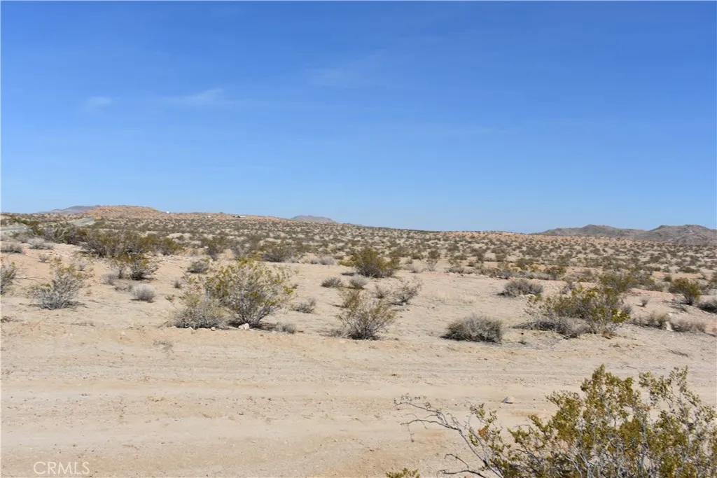 main property photo 11