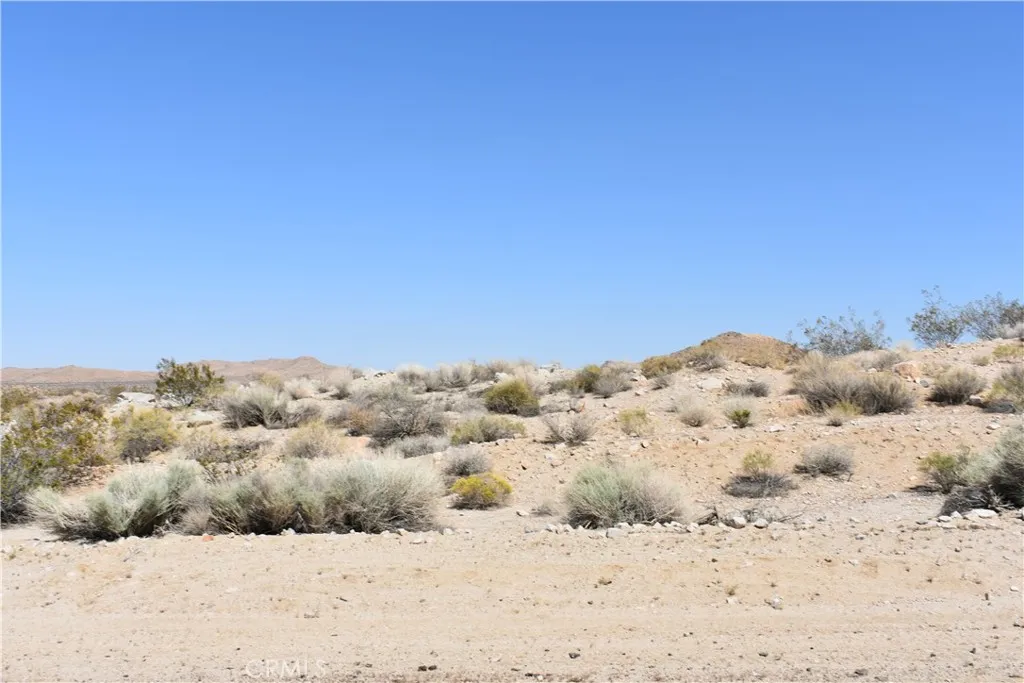 main property photo 13