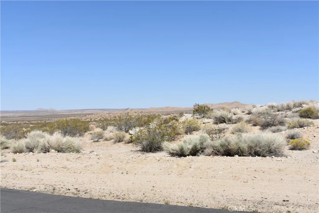 main property photo 15
