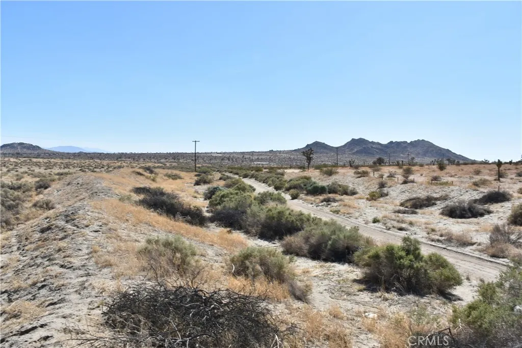 main property photo 7