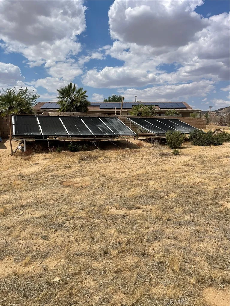 main property photo 23