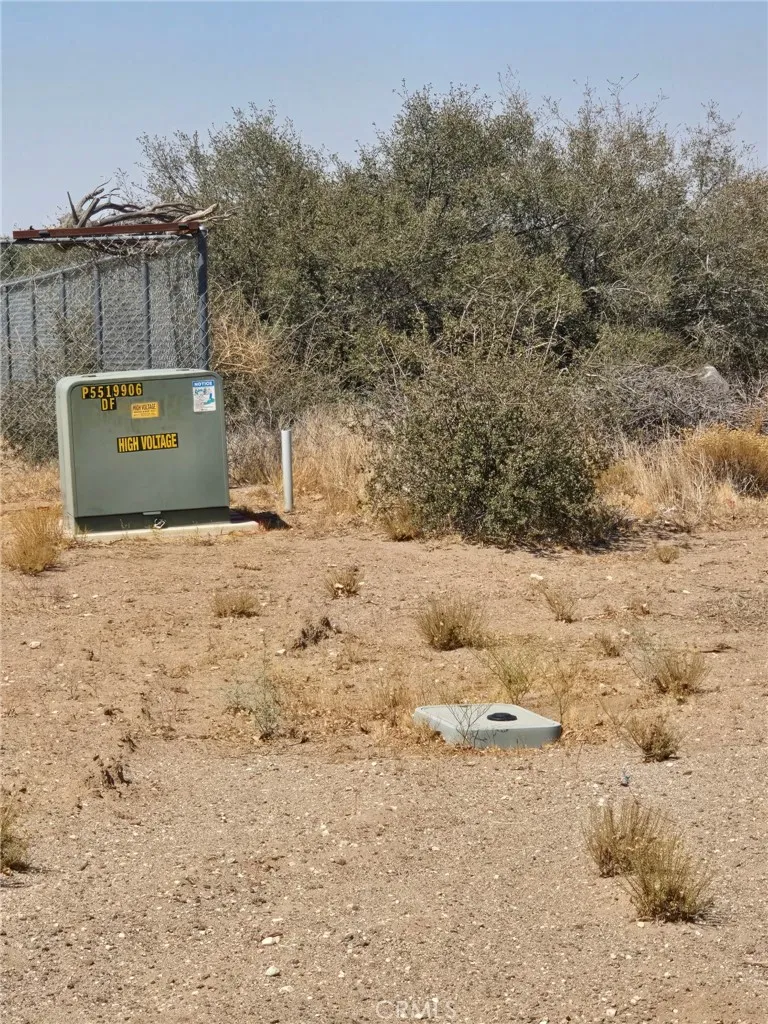main property photo 7