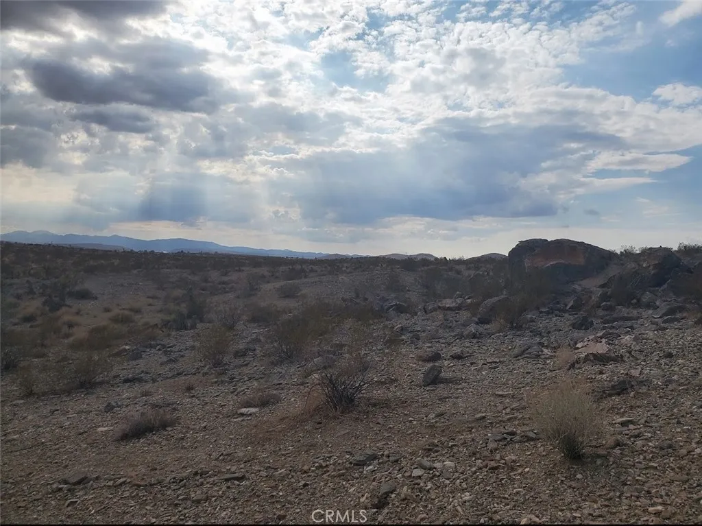 main property photo 9