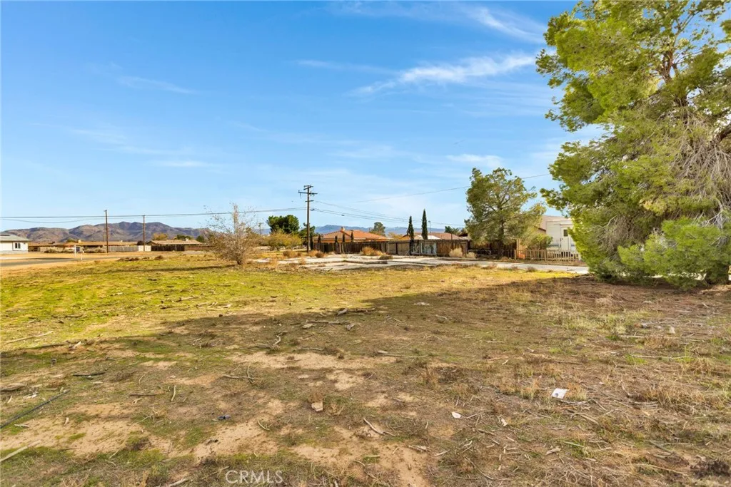 main property photo 8