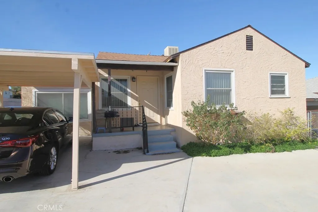 main property photo 3