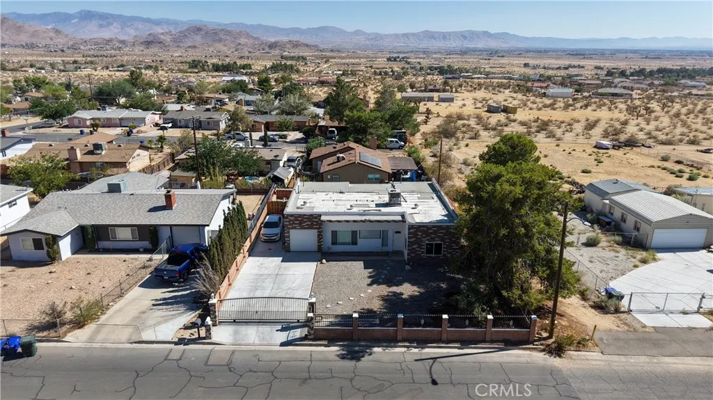 main property photo 33